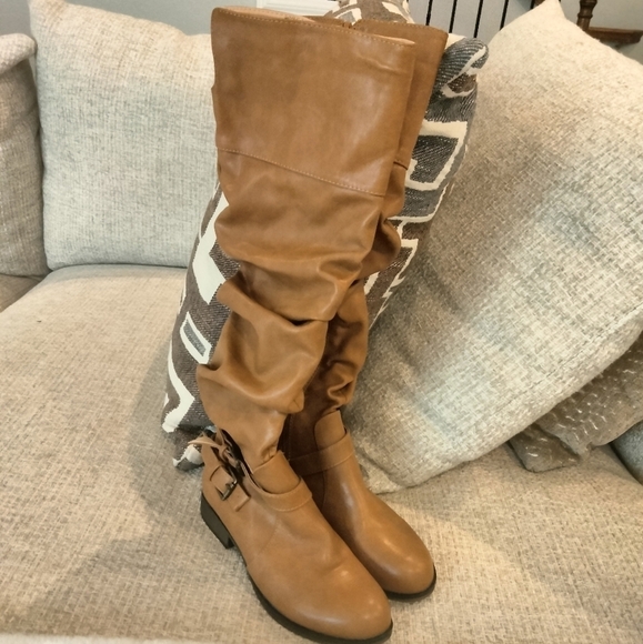 Chase + Chole Buckle Boots - Picture 3 of 7